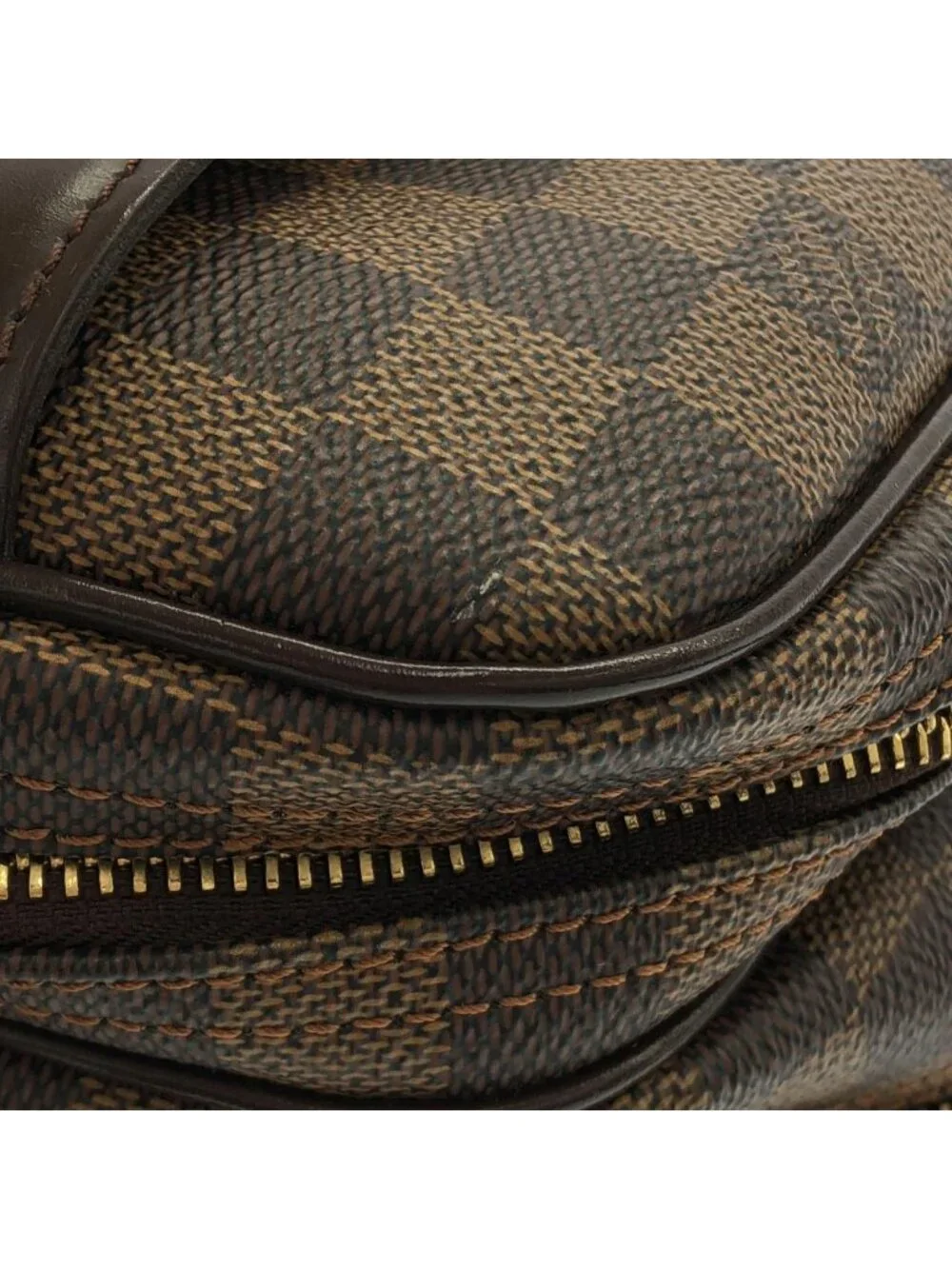 Louis Vuitton Damier Reporter 28 Shoulder Bag